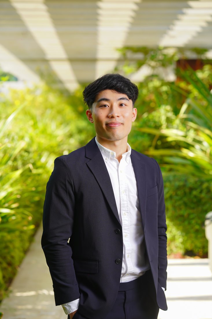 Alex San